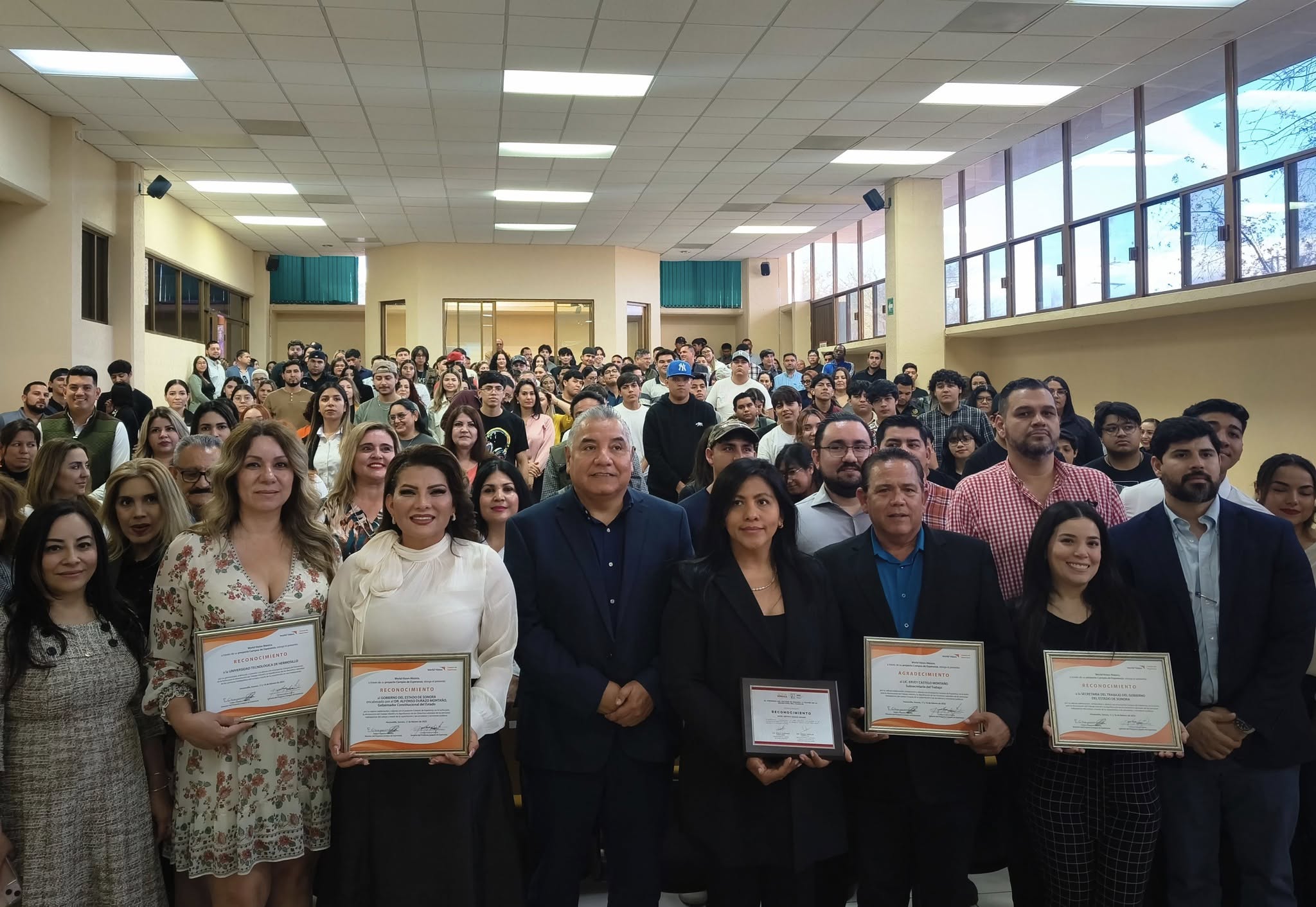 480071592 1027223109433370 7480569187012504312 n