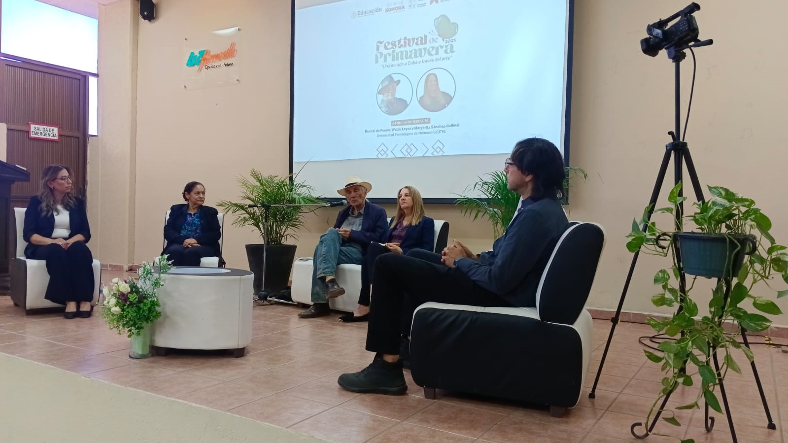 Festival de Primavera 2025 en UTHermosillo.